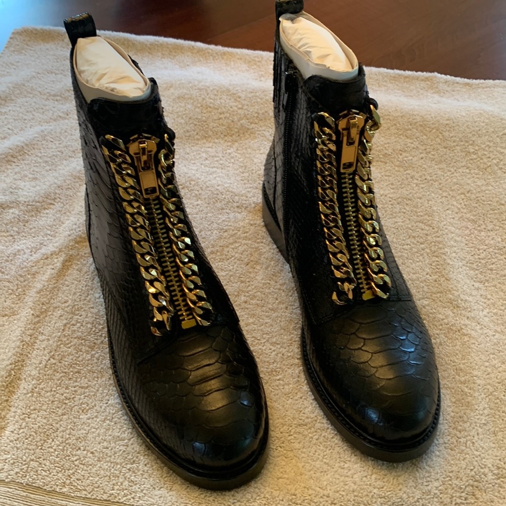 Jeffrey Campbell Ankle Boots NWT - size 8.5